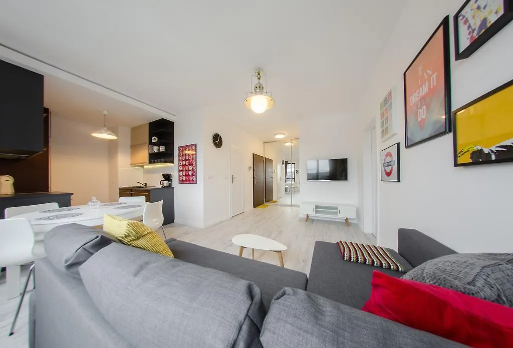 3 City Apartments - White 2 Gdansk Poland